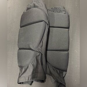 LIUHUO Figure Skating Crash Pad Shorts